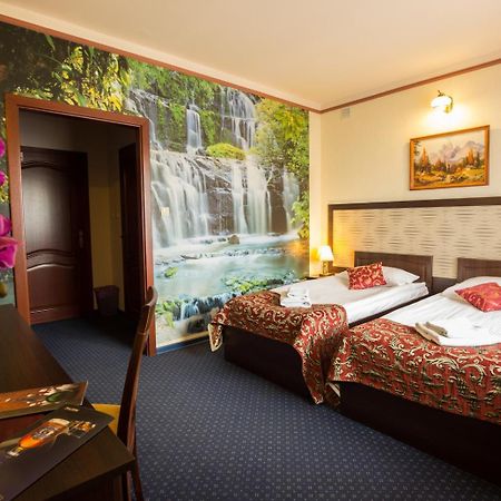Zlote Arkady Hotel Częstochowa Buitenkant foto
