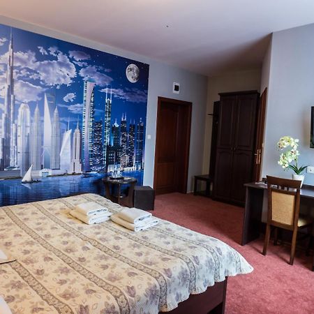 Zlote Arkady Hotel Częstochowa Buitenkant foto