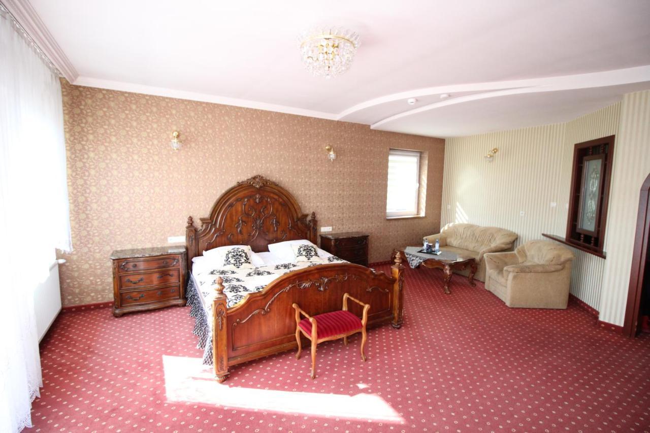 Zlote Arkady Hotel Częstochowa Buitenkant foto