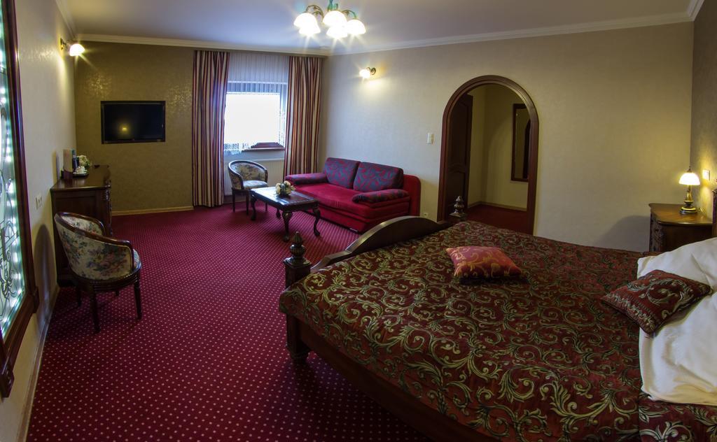 Zlote Arkady Hotel Częstochowa Buitenkant foto