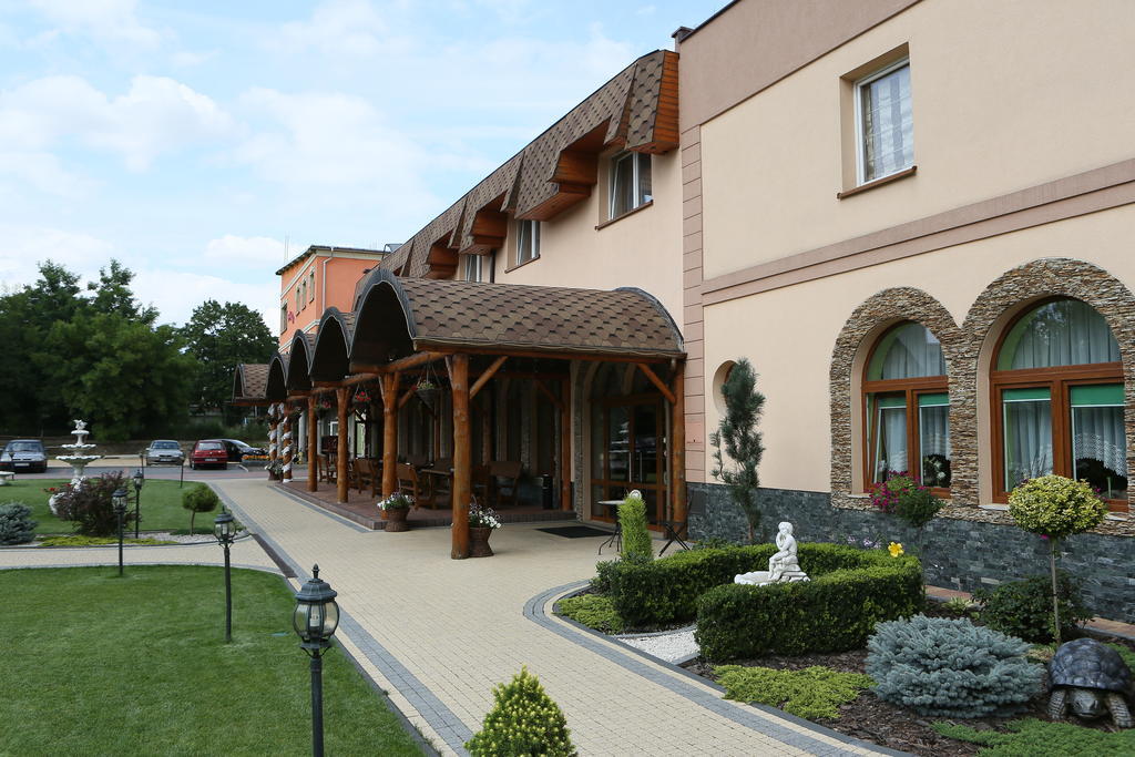 Zlote Arkady Hotel Częstochowa Buitenkant foto